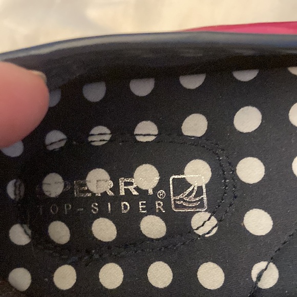 New!  Adorable Sperry Topsider patent flats size 9 hot pink/ navy tip/white bow - Picture 2 of 5